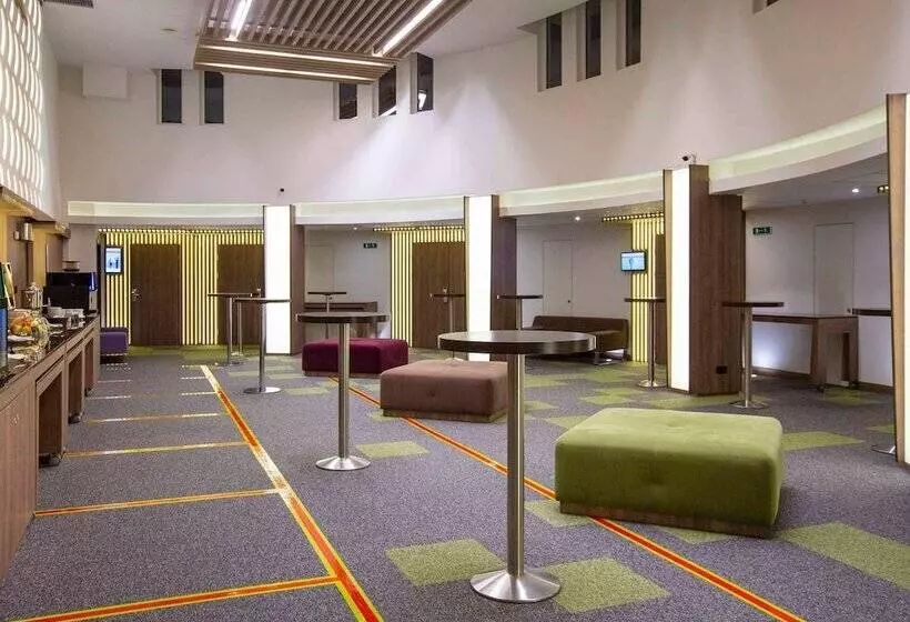 Novotel Saint Petersburg Centre