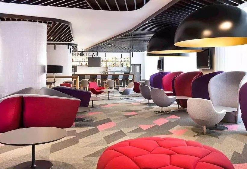 Novotel Saint Petersburg Centre