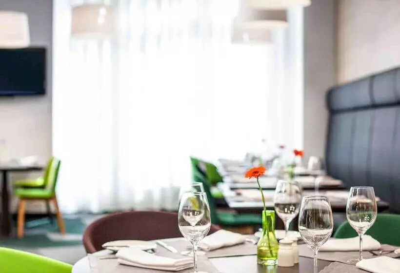 Novotel Saint Petersburg Centre