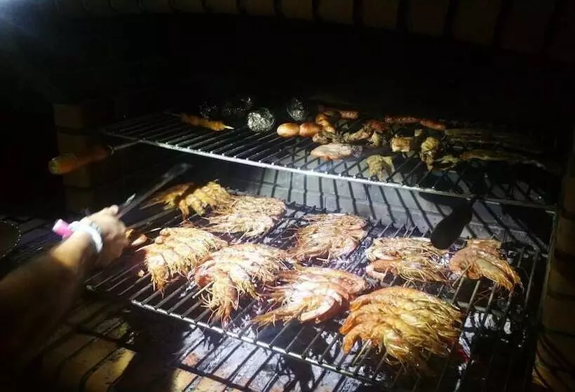 Retkeilymaja Hoyo De Los Lobos