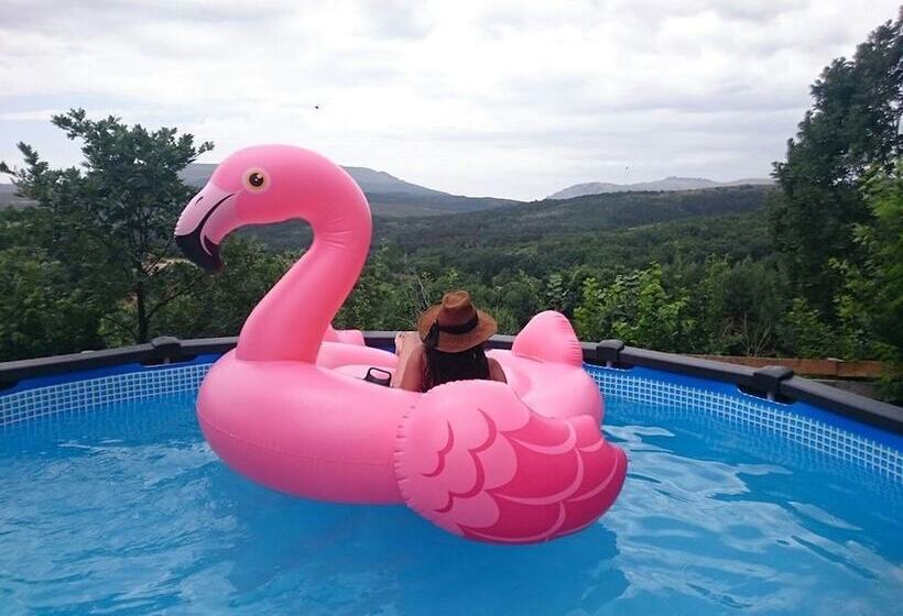 הוסטל Hoyo De Los Lobos