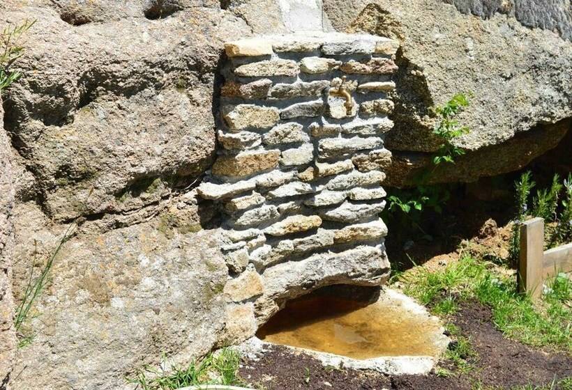 הוסטל Hoyo De Los Lobos