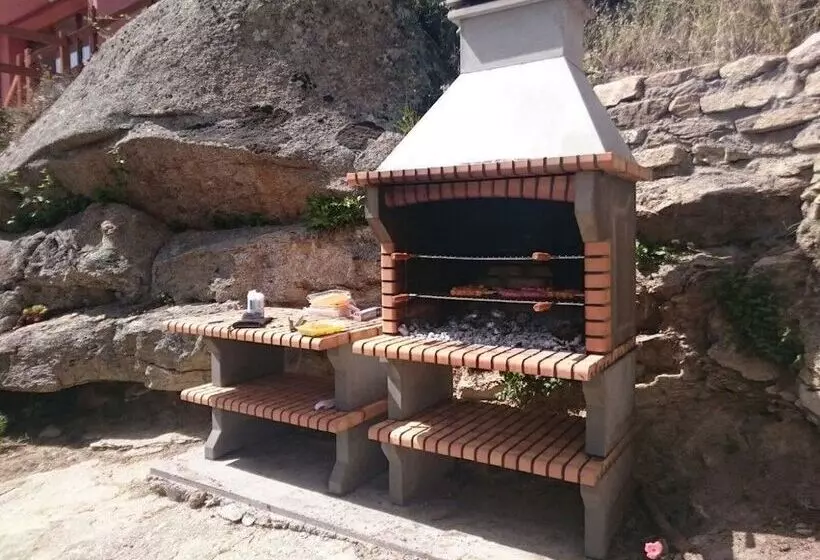 Retkeilymaja Hoyo De Los Lobos