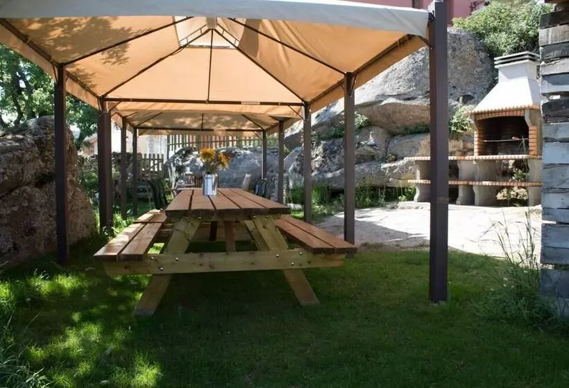 Retkeilymaja Hoyo De Los Lobos