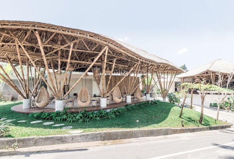 Bed and Breakfast Daun Lebar Villas