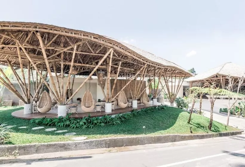 Aamiaismajoitus (B&B) Daun Lebar Villas