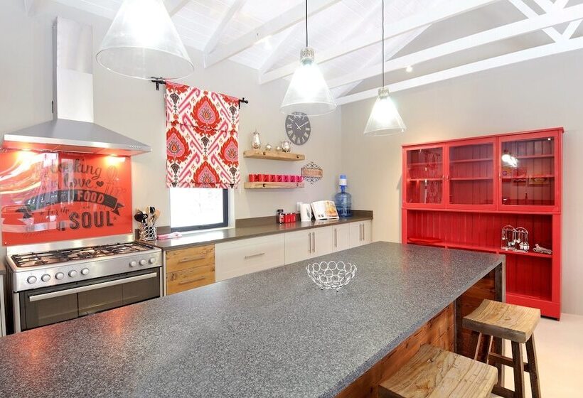 فندق Ocean Breeze