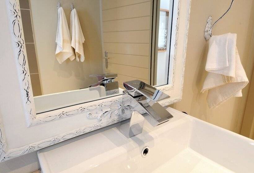 فندق Ocean Breeze