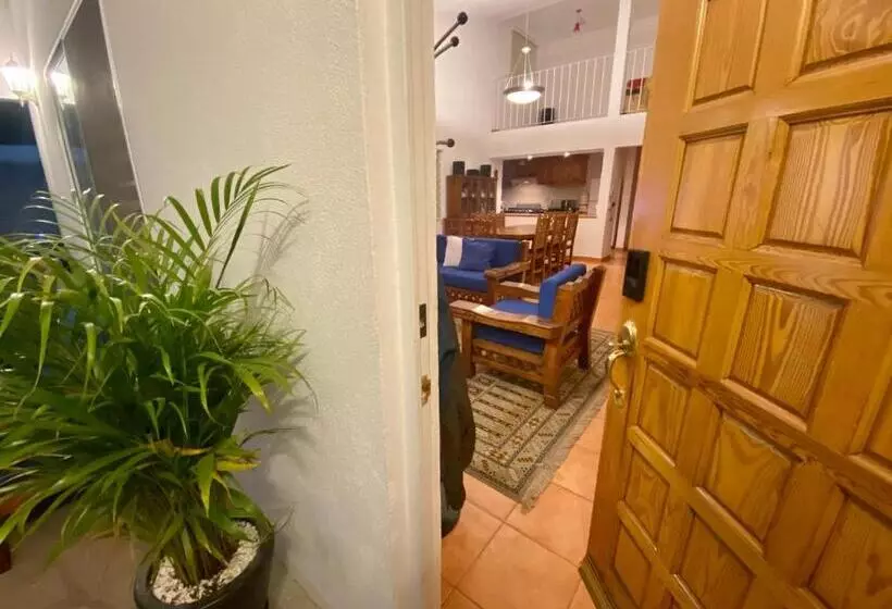 La Casa De La Glorieta