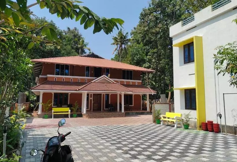Lomakeskus Quality Inn Varkala