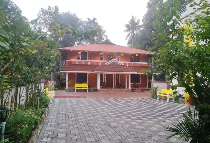 Lomakeskus Quality Inn Varkala