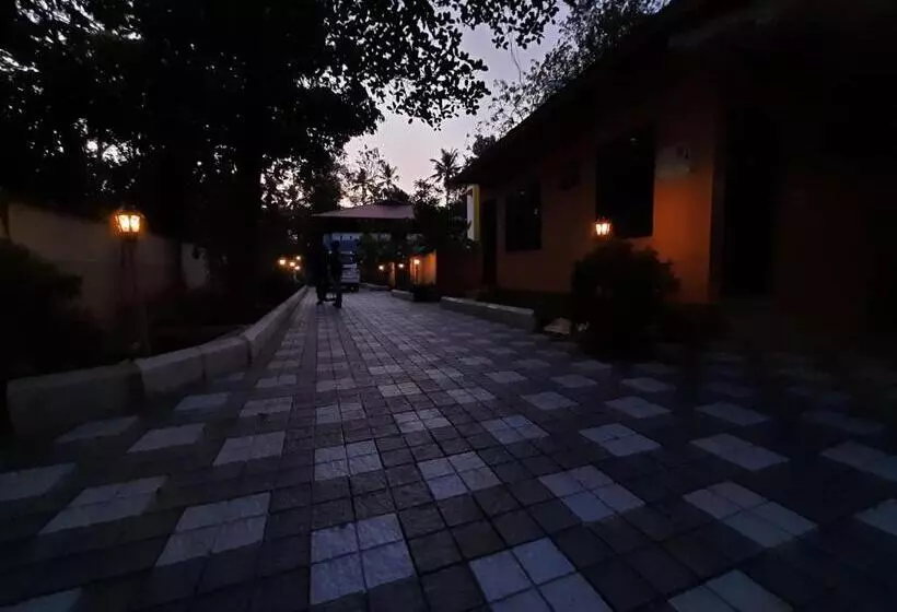 Lomakeskus Quality Inn Varkala