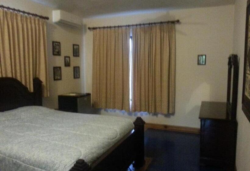 هاستل La Cueva Del Che