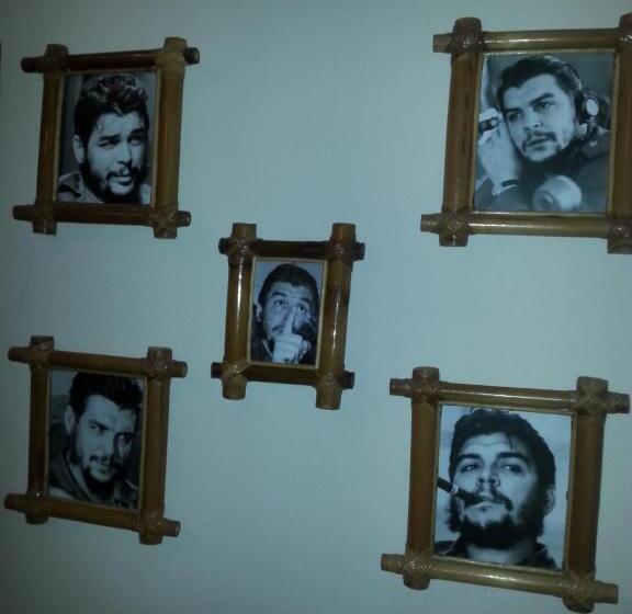 هاستل La Cueva Del Che