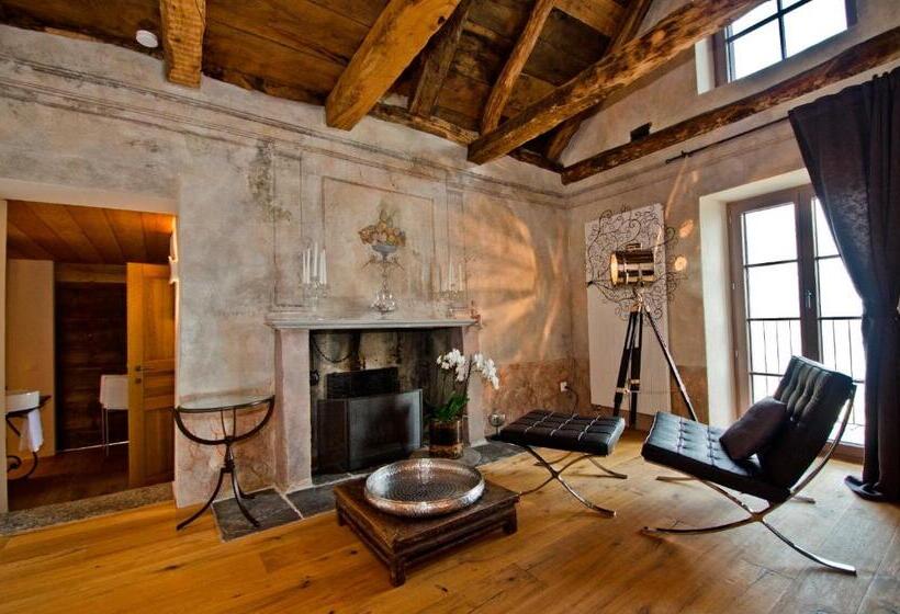 Bed and Breakfast Case Di Sotto, House & Breakfast