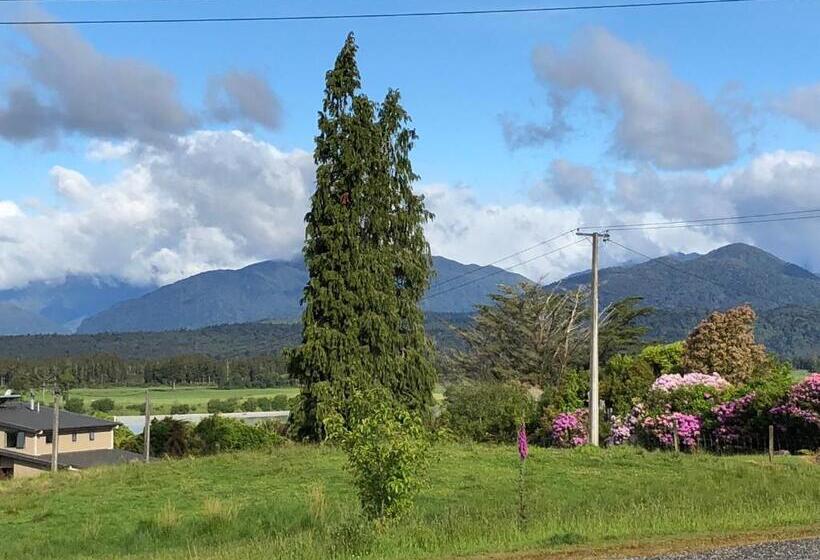 Отель Woodstock