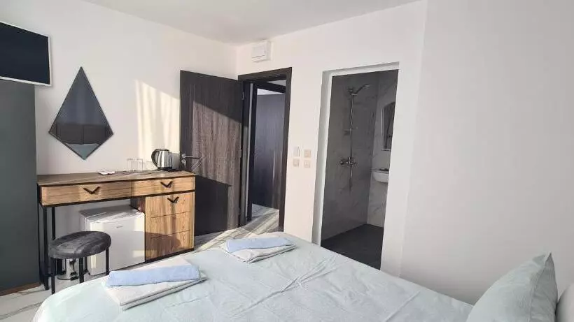 پانسیون Guesthouse Odesos