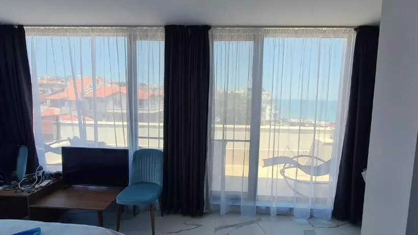 پانسیون Guesthouse Odesos