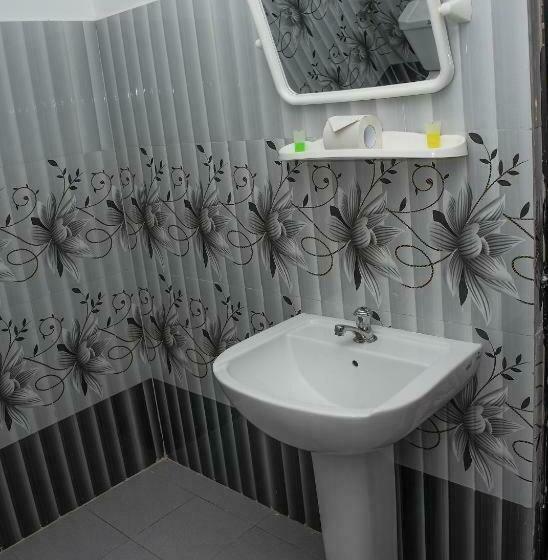 ペンション Trinco Relax Hut