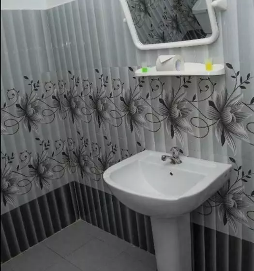 پانسیون Trinco Relax Hut