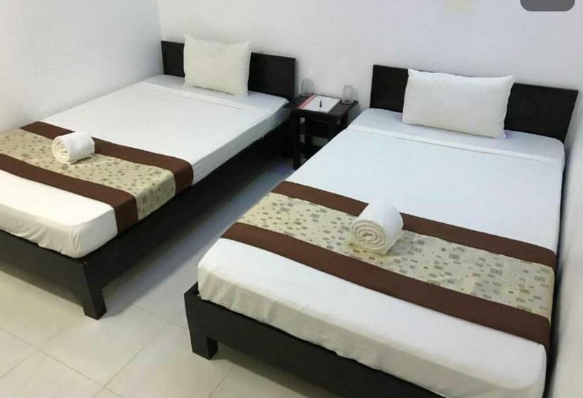 ペンション Trinco Relax Hut