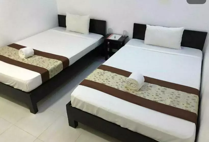 پانسیون Trinco Relax Hut