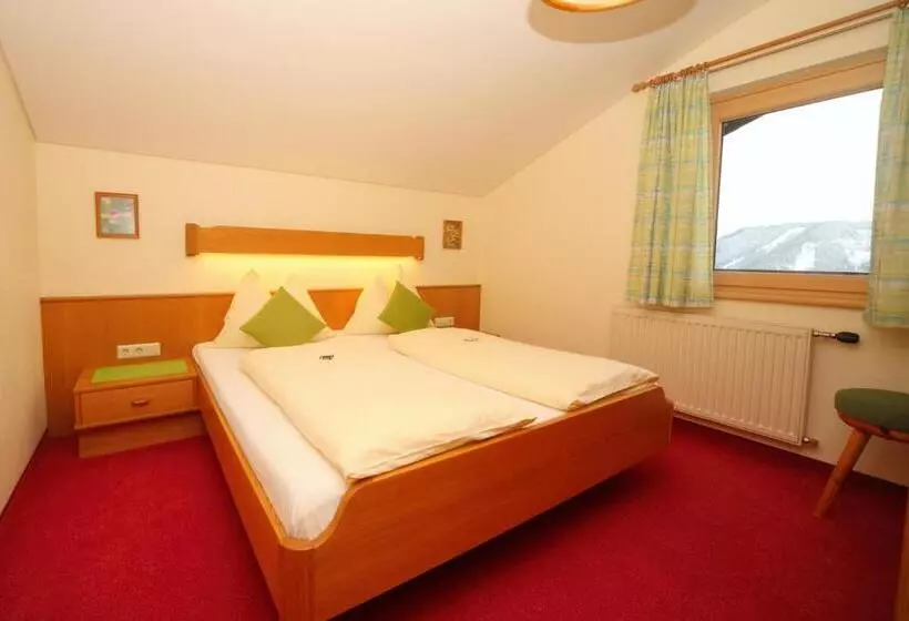 Pension Spreitzhof & Appartement Royer