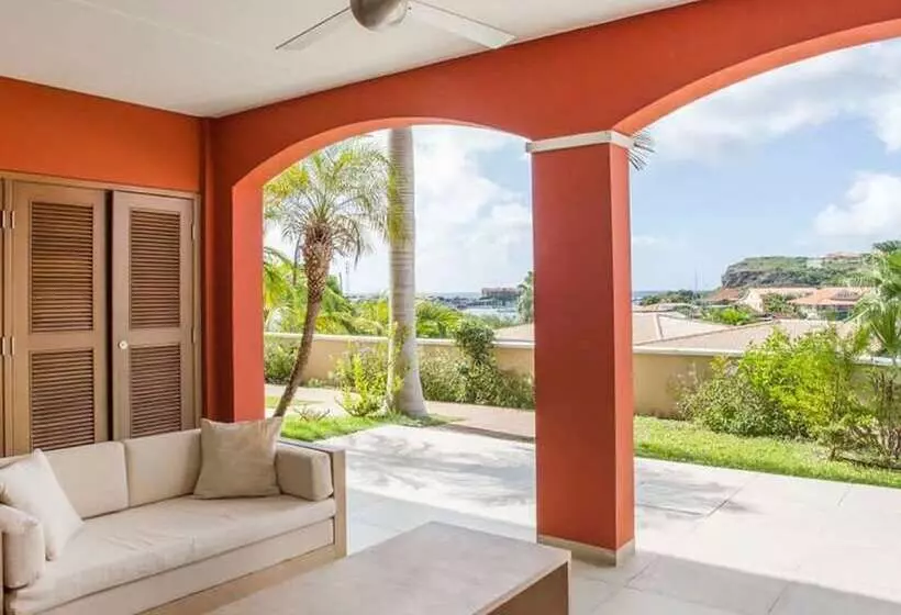 استراحتگاه Spanish Water Apartments