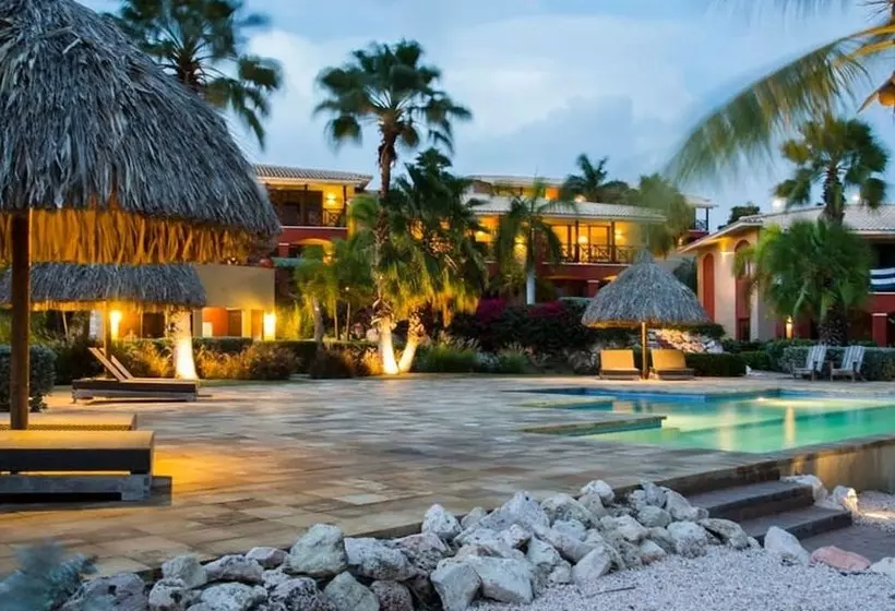 استراحتگاه Spanish Water Apartments