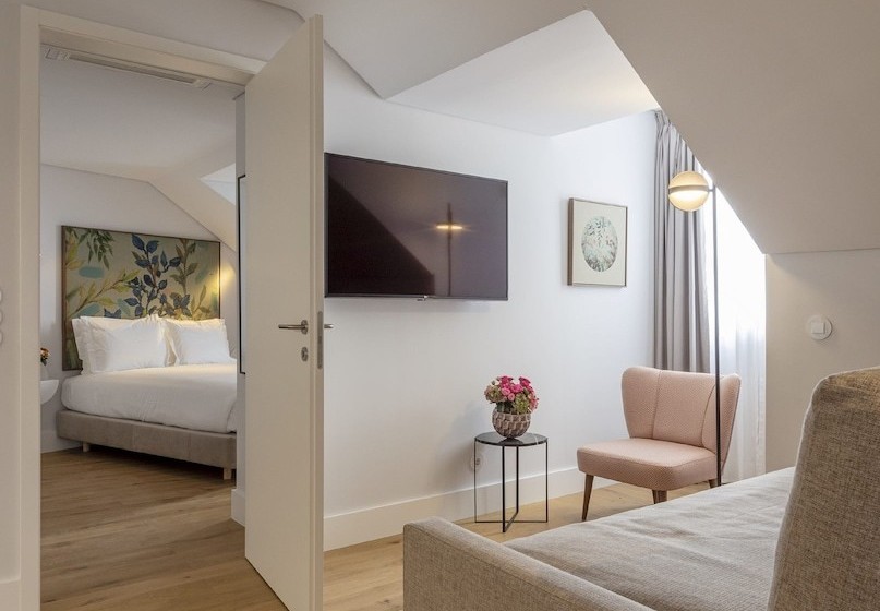 Lisbon Serviced Apartments  Madalena