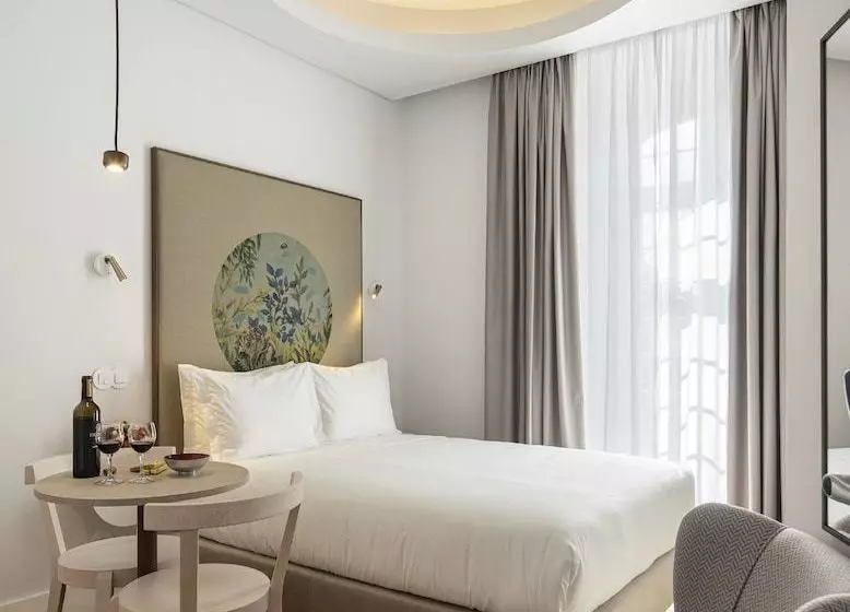 Lisbon Serviced Apartments  Madalena