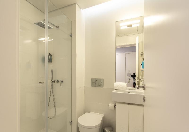 Lisbon Serviced Apartments  Madalena