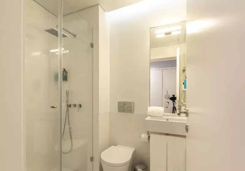 Lisbon Serviced Apartments  Madalena