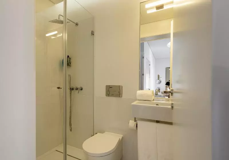 Lisbon Serviced Apartments  Madalena