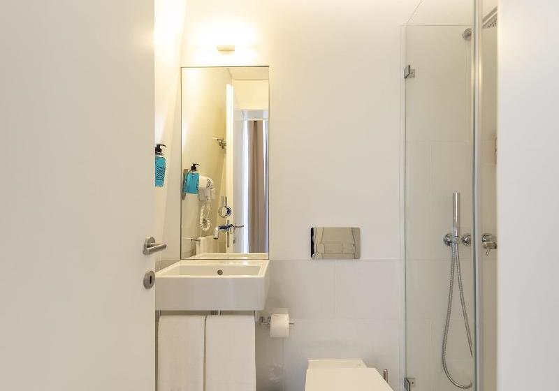 Lisbon Serviced Apartments  Madalena