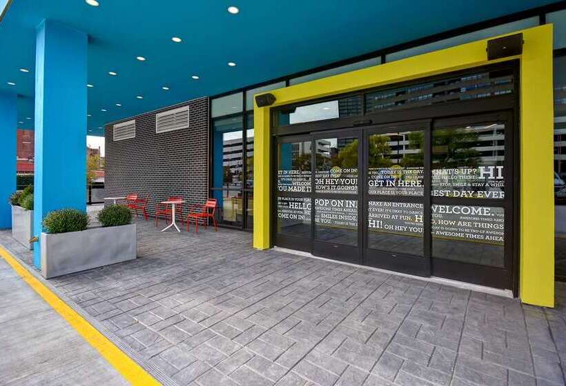 호텔 Tru By Hilton Manchester Downtown