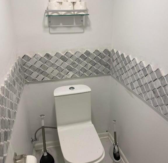 فندق 9br Sleeps 19. Amazing Deal!!