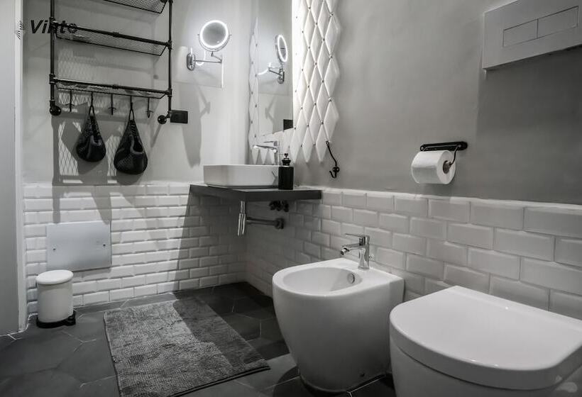 هتل Vinto House Salerno Downtown