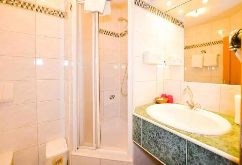 Retkeilymaja Jerolitsch