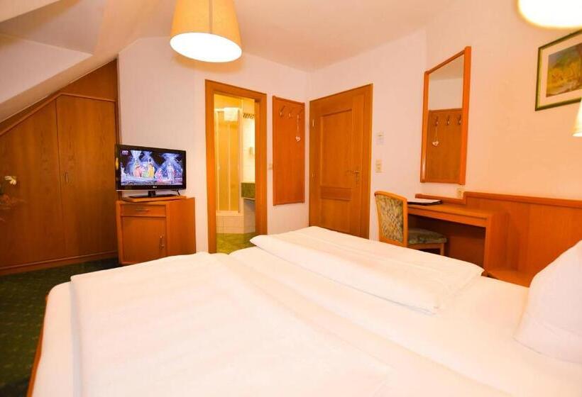 호스텔 Jerolitsch