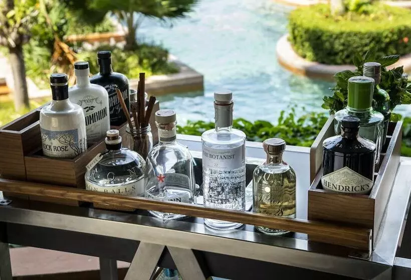 호텔 Anantara Bophut Koh Samui Resort