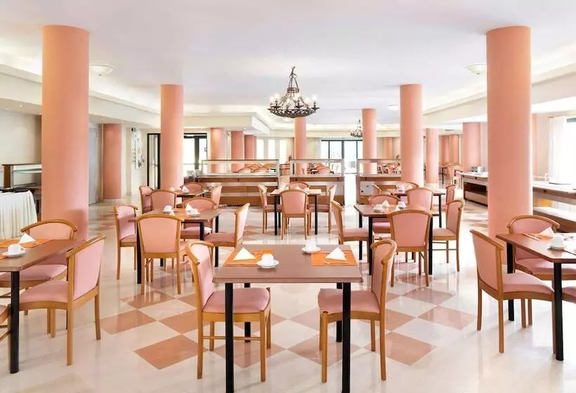 Отель Century Resort