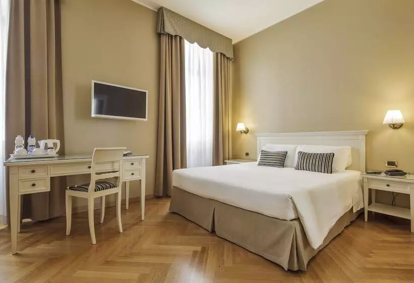 فندق Continentale