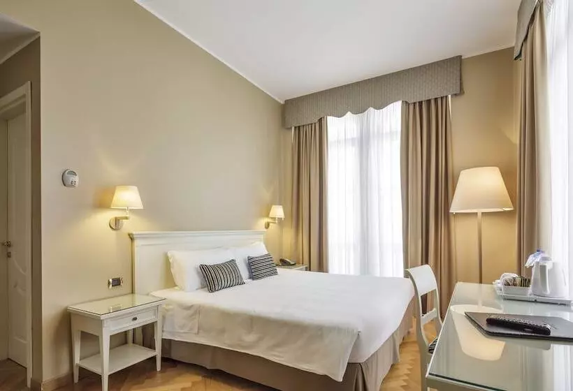 فندق Continentale