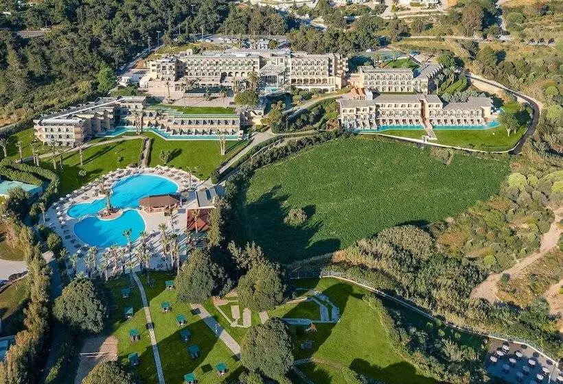 فندق Kresten Palace