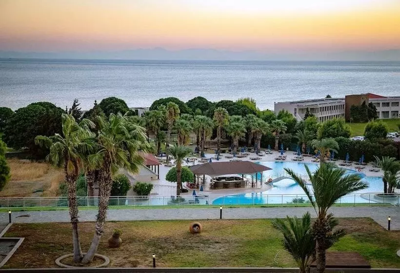 فندق Kresten Palace