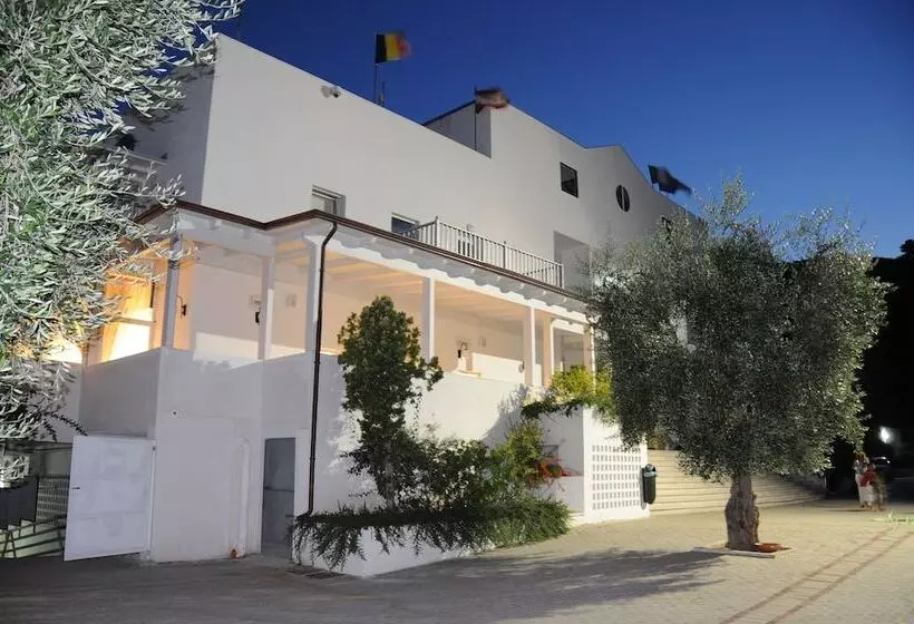 Maritalia Hotel Club Village   All Inclusive