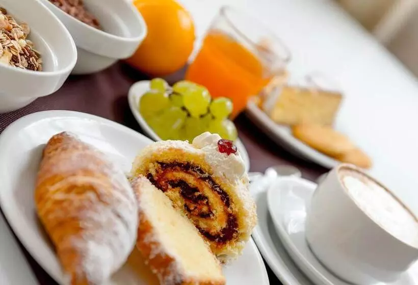 Maritalia Hotel Club Village   All Inclusive