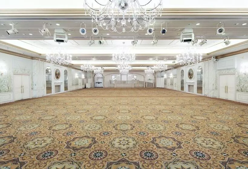 호텔 Monterey Osaka