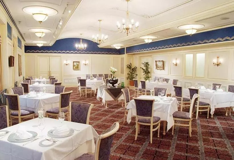 호텔 Monterey Osaka